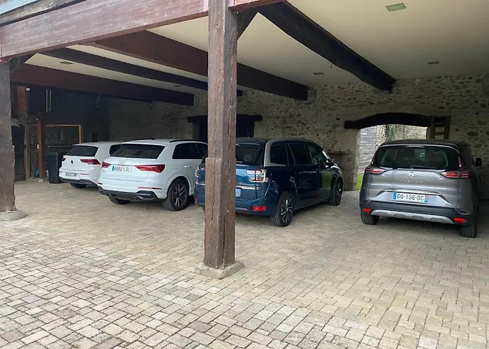 La Maison Du Bonheur 3* Ausson