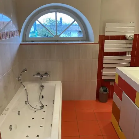 La Maison Du Bonheur *